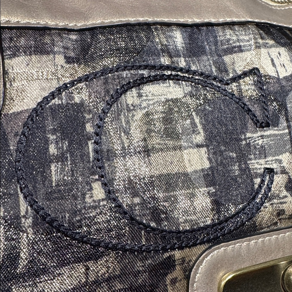 Coach Kristin Plaid Signature Embroidered Metallic Lurex Expandable Tote - Picture 9 of 16